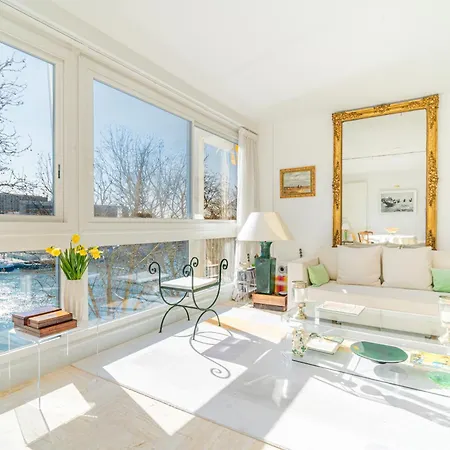 Apartment Lovely With View Paris